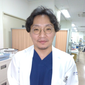 冨永 浩平医師の顔画像